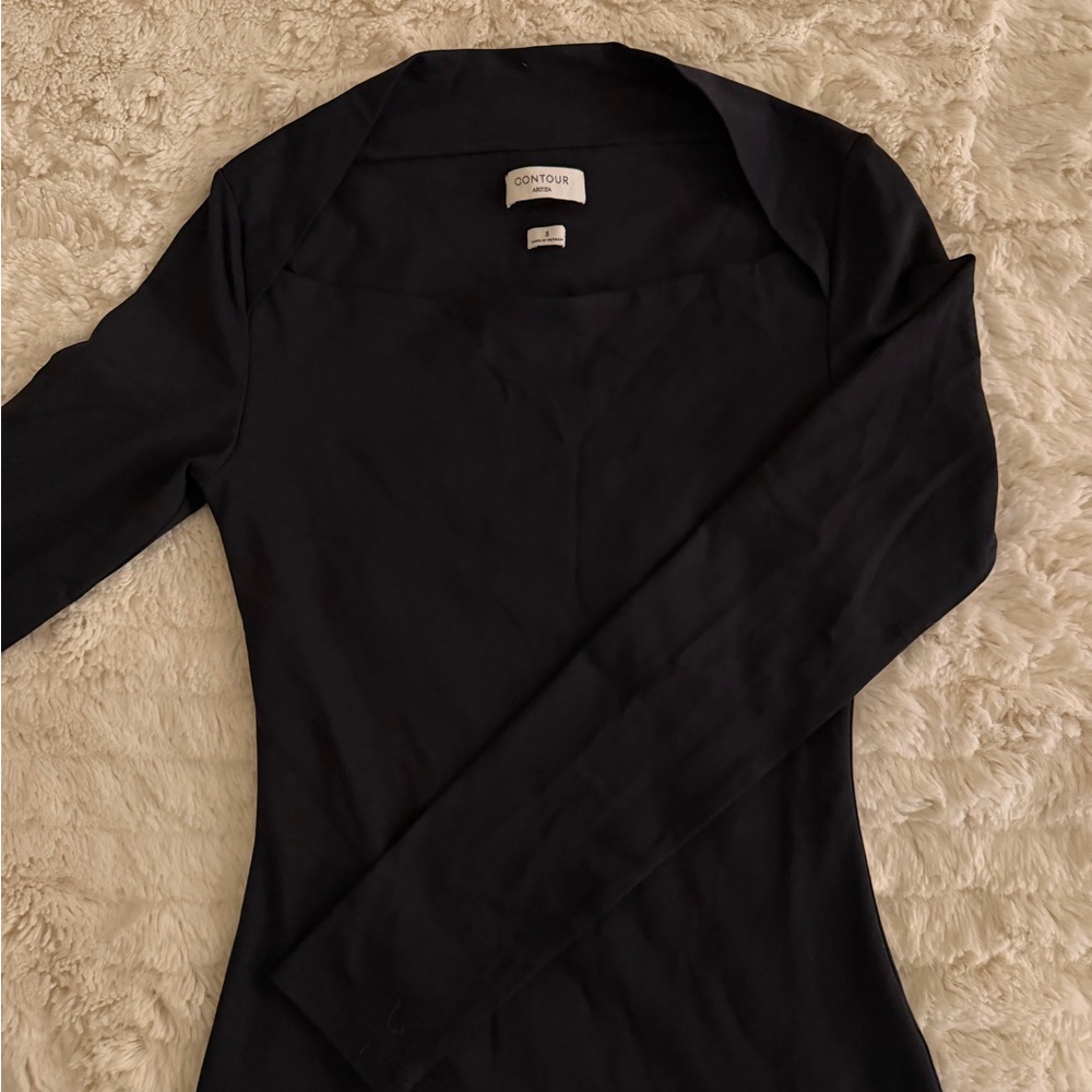 ARITZIA Contour Boatneck Long sleeve top